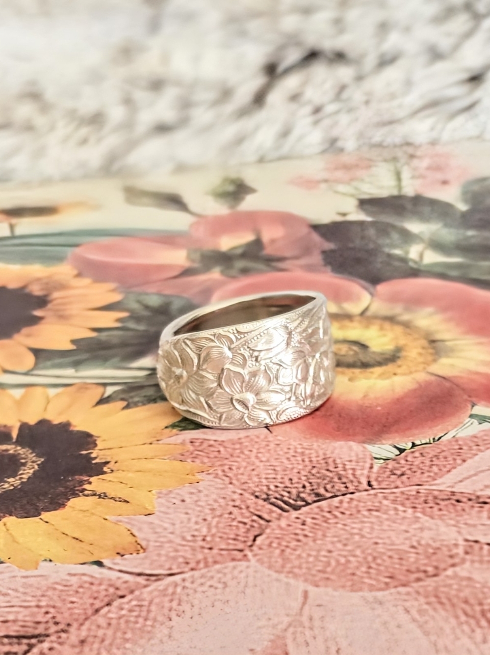 SPOON RING MADE FROM A GORGEOUS HARD TO FIND 1935 FLORAL SPOON